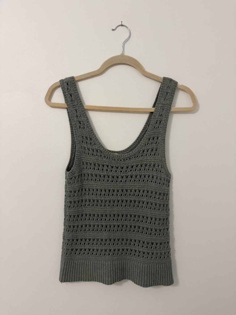 Old Navy Crochet Tank - Size XS Tall - 100% Cotton!